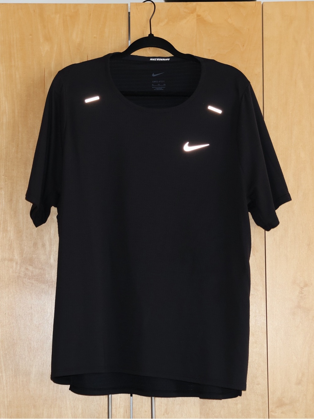 Nike Men’s  Dri-FIT Short-Sleeve Performance Running Shirt Black Size Large
